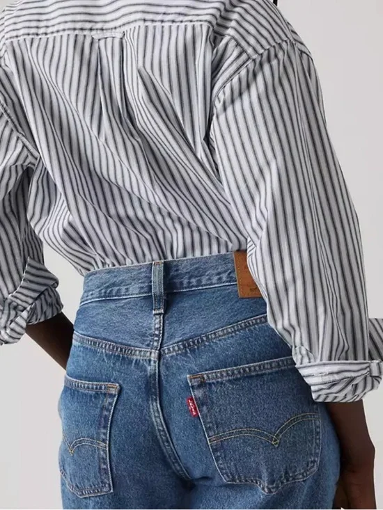 LEVI’S 501 90s Straight Leg Jeans - Picture 5 of 15